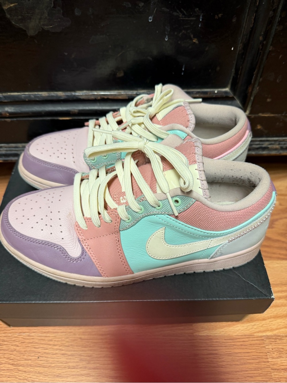 Jordan Air Jordan 1 Low SE - Champagne/Coconut Milk Black Label